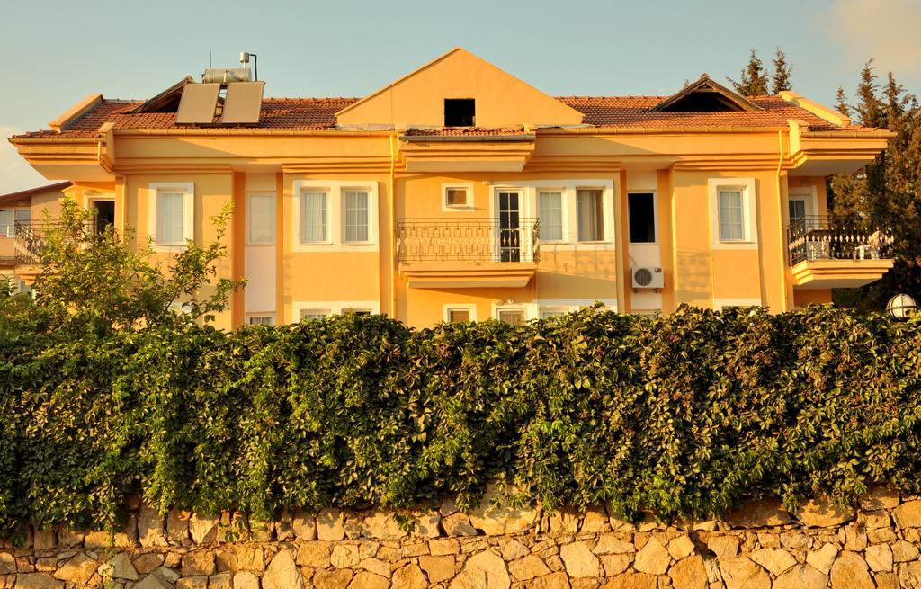 Turtle Apart Aparthotel Fethiye Exterior photo