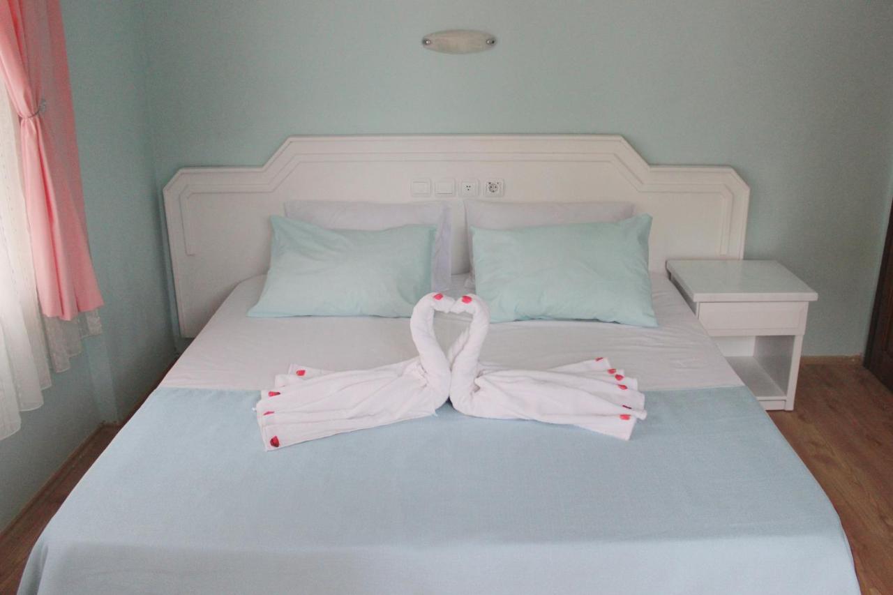 Turtle Apart Aparthotel Fethiye Exterior photo
